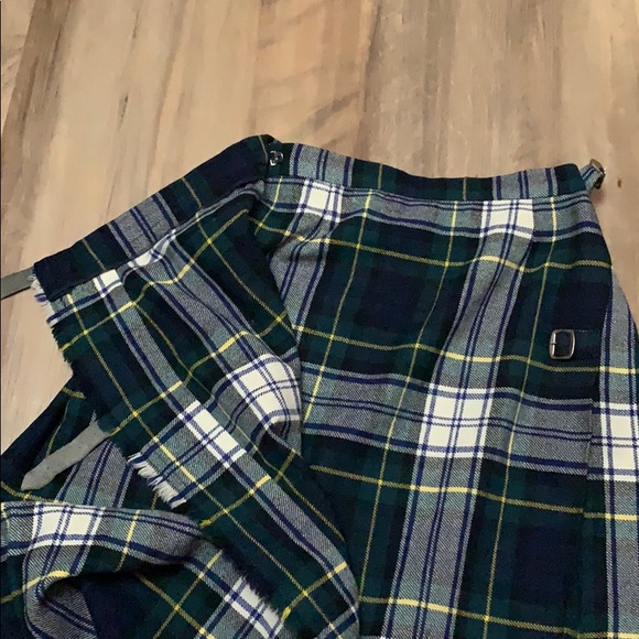 *SOLD* Vintage Authentic Scottish Plaid Wool Skirt - Picture 4 of 5